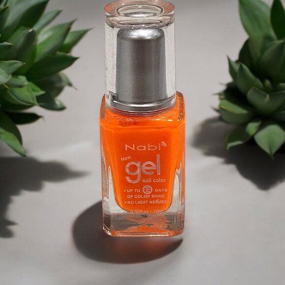 NABI Gel Nailpolish - Picture 2 of 3